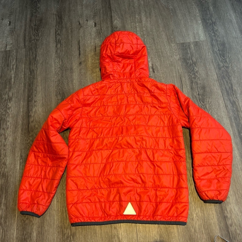 LL Bean Light Puffer Jacket - Picture 7 of 8
